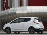 Mitsubishi Colt photo