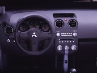 Mitsubishi Colt 2003 photo