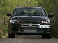 Mitsubishi Lancer Evo X photo