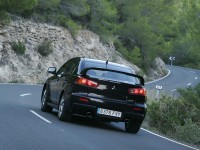 Mitsubishi Lancer Evo X photo