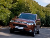 Mitsubishi Outlander 2012 photo